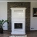 Пристенный камин в белом цвете с топкой фирмы Tarnavya. производитель Ceramica
